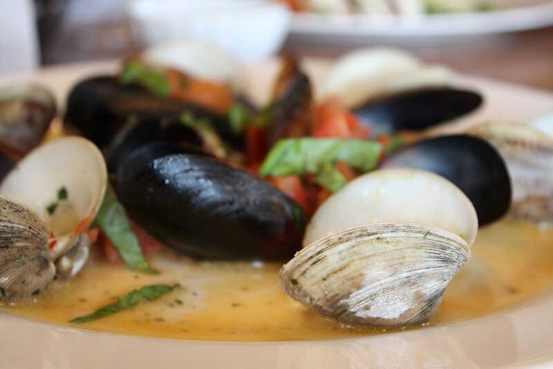 New Corner Italian Restaurant & Pizza - Gallery Photo 13